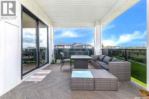 618 Nightingale Cove, Saskatoon, SK - Outdoor With Deck Patio Veranda With Exterior