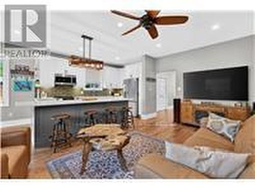 92 Morrison Crescent, Grimsby, ON - Indoor