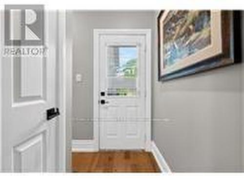 92 Morrison Crescent, Grimsby, ON - Indoor Photo Showing Other Room