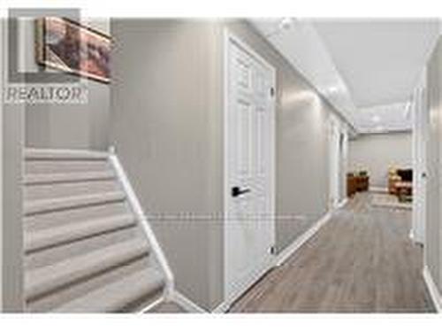 92 Morrison Crescent, Grimsby, ON - Indoor Photo Showing Other Room