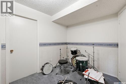 723 Lenore Drive, Saskatoon, SK - Indoor Photo Showing Other Room
