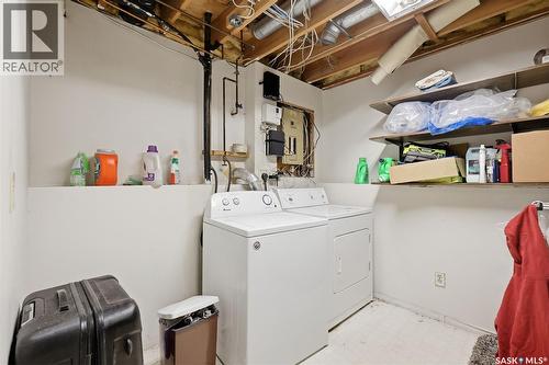 723 Lenore Drive, Saskatoon, SK - Indoor Photo Showing Laundry Room