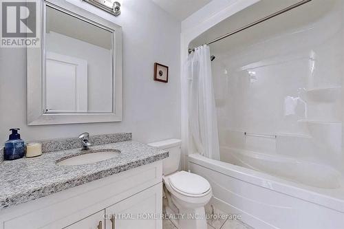 1 - 98 Shoreview Place, Hamilton, ON - Indoor Photo Showing Bathroom