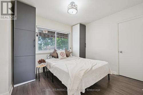 60 Edinburgh Road, Kitchener, ON - Indoor Photo Showing Bedroom