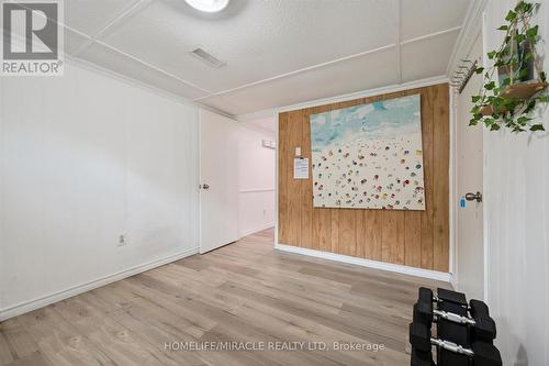60 Edinburgh Road, Kitchener, ON - Indoor Photo Showing Other Room