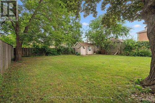 60 Edinburgh Road, Kitchener, ON - Outdoor