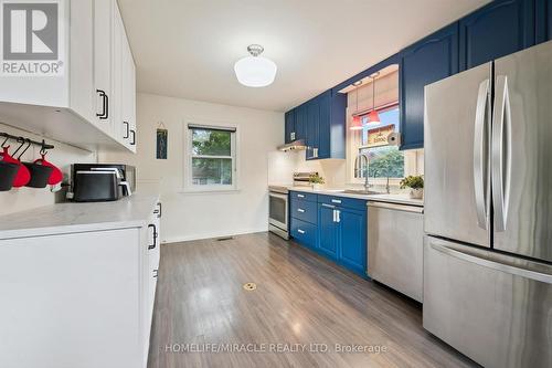 60 Edinburgh Road, Kitchener, ON - Indoor Photo Showing Kitchen