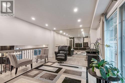 4212 Powderhorn Crescent, Mississauga, ON - Indoor