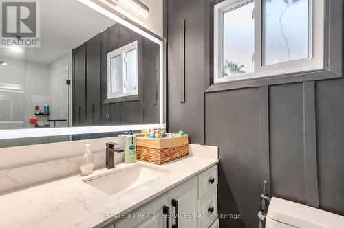 4212 Powderhorn Crescent, Mississauga, ON - Indoor Photo Showing Bathroom