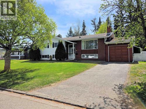 2697 ABBOTT CRESCENT  Prince George, BC V2L 2X6