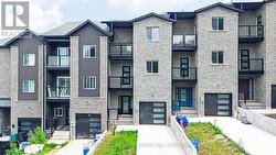 15 BECHTEL STREET  Cambridge, ON N3C 1Z7