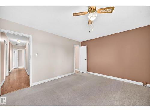 15020 88 St Nw, Edmonton, AB - Indoor Photo Showing Other Room