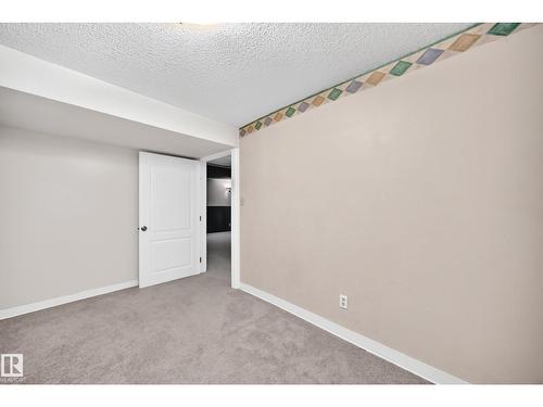 15020 88 St Nw, Edmonton, AB - Indoor Photo Showing Other Room