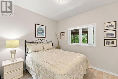 464 Mariners Way, Collingwood, ON - Indoor Photo Showing Bedroom