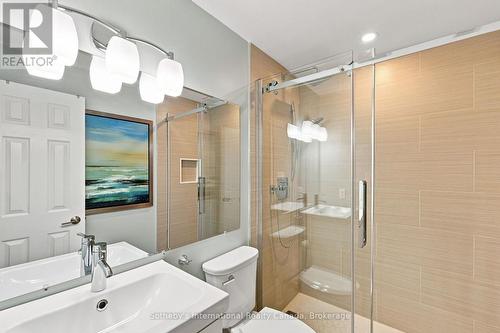 464 Mariners Way, Collingwood, ON - Indoor Photo Showing Bathroom