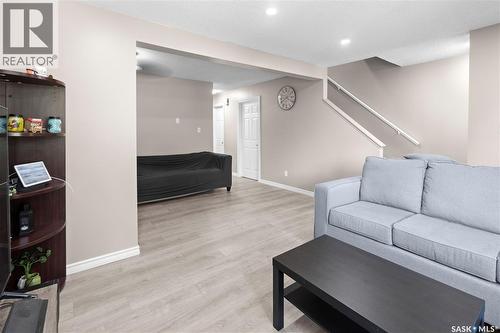 21 1128 Mckercher Drive, Saskatoon, SK - Indoor