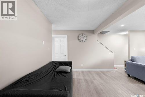 21 1128 Mckercher Drive, Saskatoon, SK - Indoor