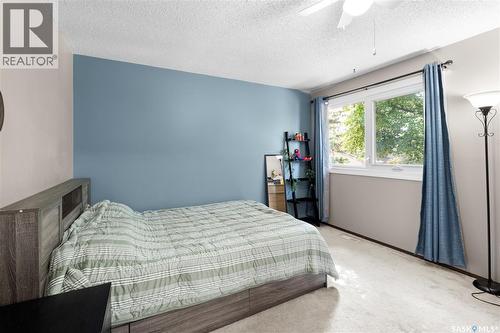 21 1128 Mckercher Drive, Saskatoon, SK - Indoor Photo Showing Bedroom