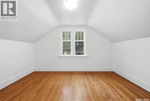 1209 14Th Avenue, Regina, SK - Indoor Photo Showing Other Room