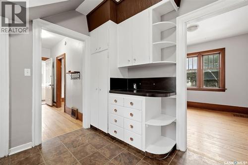 1209 14Th Avenue, Regina, SK - Indoor Photo Showing Other Room