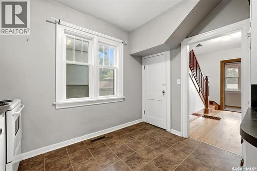 1209 14Th Avenue, Regina, SK - Indoor Photo Showing Other Room