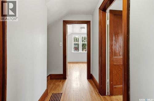 1209 14Th Avenue, Regina, SK - Indoor Photo Showing Other Room