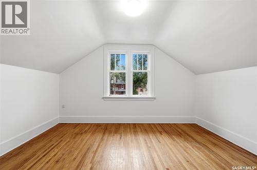 1209 14Th Avenue, Regina, SK - Indoor Photo Showing Other Room