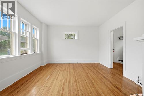 1209 14Th Avenue, Regina, SK - Indoor Photo Showing Other Room