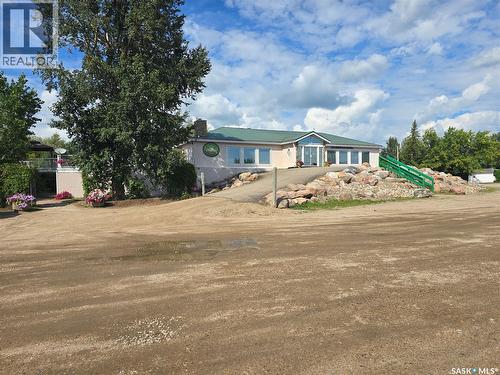 721 Aqualane Avenue, Aquadeo, SK 