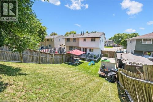 589 Elgin Street N, Cambridge, ON - Outdoor With Backyard