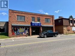 111 MANITOBA STREET  Bracebridge, ON P1L 2B6