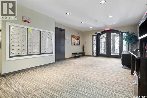 117 1640 Dakota Drive, Regina, SK - Indoor Photo Showing Other Room