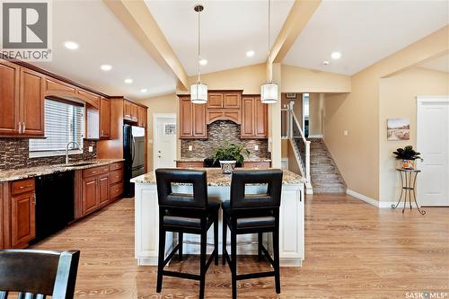 1710 Cameron Avenue, Saskatoon, SK - Indoor