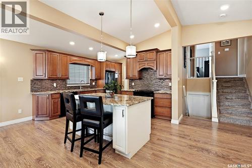 1710 Cameron Avenue, Saskatoon, SK - Indoor Photo Showing Kitchen With Upgraded Kitchen