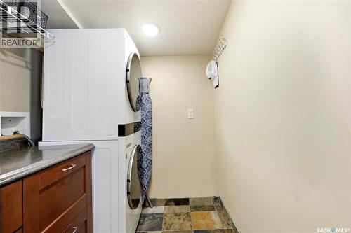 1710 Cameron Avenue, Saskatoon, SK - Indoor Photo Showing Laundry Room