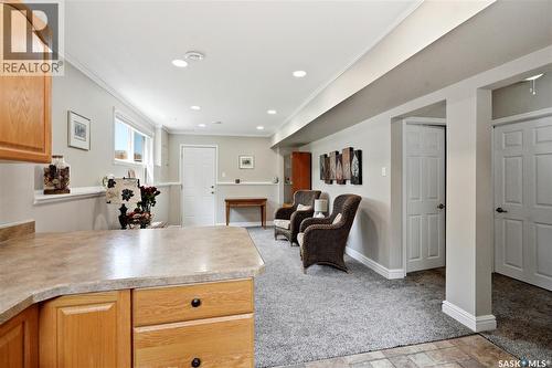 1710 Cameron Avenue, Saskatoon, SK - Indoor