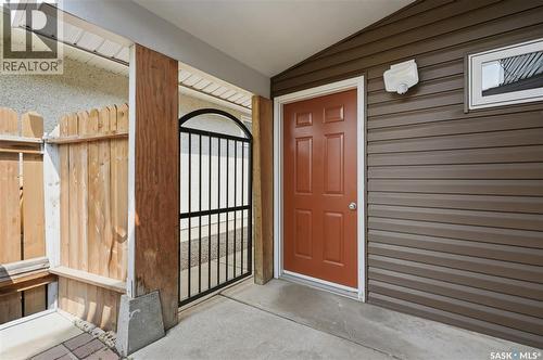 1710 Cameron Avenue, Saskatoon, SK - Outdoor With Exterior