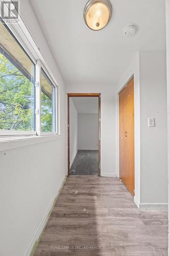 10207 Ivan Drive, Middlesex Centre, ON - Indoor Photo Showing Other Room