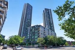 412 - 231 FORT YORK BOULEVARD Toronto, ON M5V 1B2