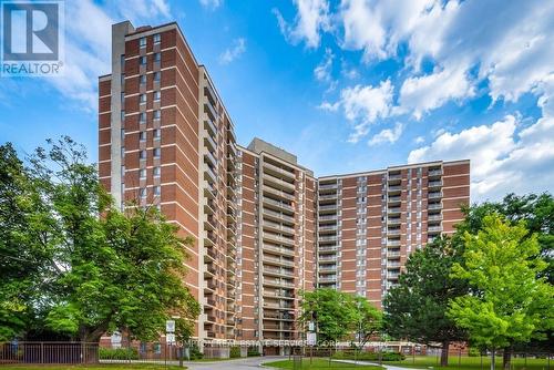 104 - 121 Trudelle Drive, Toronto, ON - Outdoor With Facade