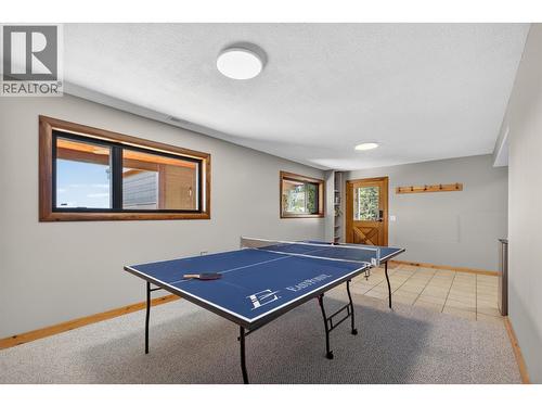 7319 Trapper Court, Kelowna, BC - Indoor Photo Showing Other Room