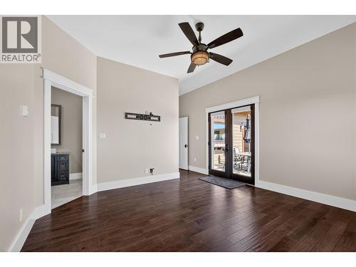 Legal outbuilding with non-conforming kitchen - 7319 Trapper Court, Kelowna, BC - Indoor Photo Showing Other Room