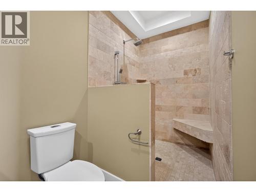 Legal outbuilding with non-conforming kitchen - 7319 Trapper Court, Kelowna, BC - Indoor Photo Showing Bathroom