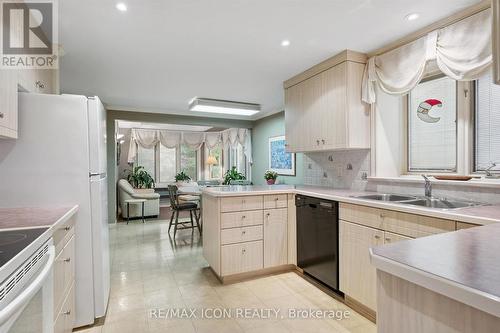 30 Shuh Avenue, Kitchener, ON - Indoor Photo Showing Kitchen With Double Sink