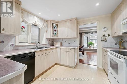 30 Shuh Avenue, Kitchener, ON - Indoor Photo Showing Kitchen With Double Sink