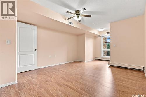 311 1622A Acadia Drive, Saskatoon, SK - Indoor Photo Showing Other Room