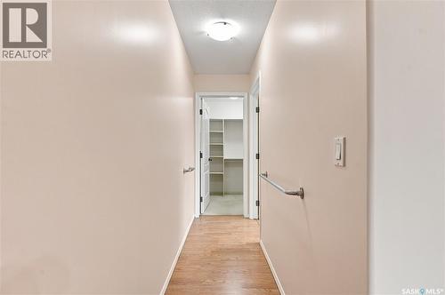 311 1622A Acadia Drive, Saskatoon, SK - Indoor Photo Showing Other Room