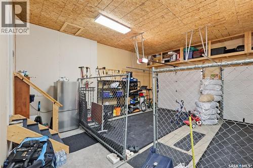 206 Muzyka Road, Saskatoon, SK - Indoor
