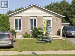27 HERGOTT Avenue Elliot Lake, ON P5A 3B1