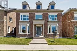 45 RUSSELL DAWSON ROAD Markham, ON L6C 0H1